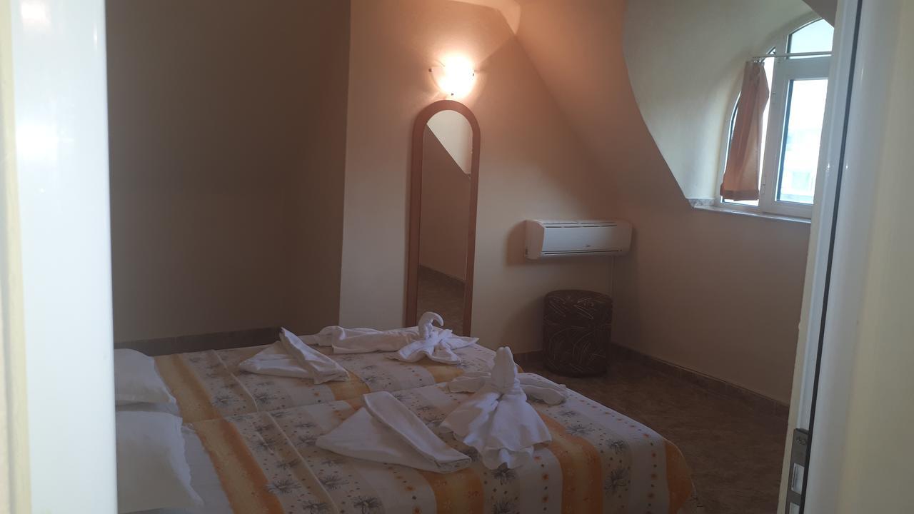 Hotel Palace Кранево Экстерьер фото